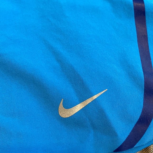 Nike Dri-Fit Shorts - Picture 2 of 4